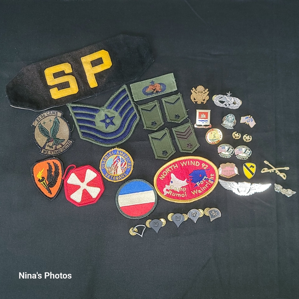 VTG Mixed Lot Military Patches & Pins US Army Air Force Shore Patrol Veteran